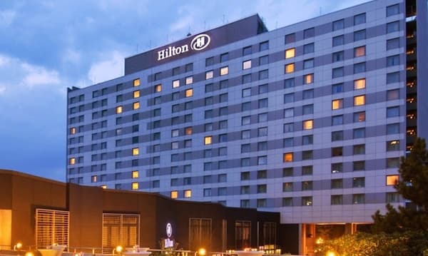 HILTON